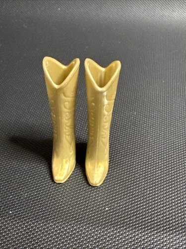 VTG Hollywood Hair Barbie Doll Gold Cowboy Western Fashion Script Design Boots