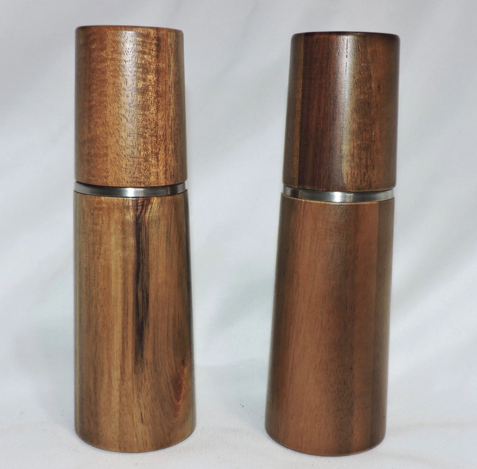 Cole & Mason Marlow Wood Salt & Pepper Grinder Set Teak Look Acacia Wood 544