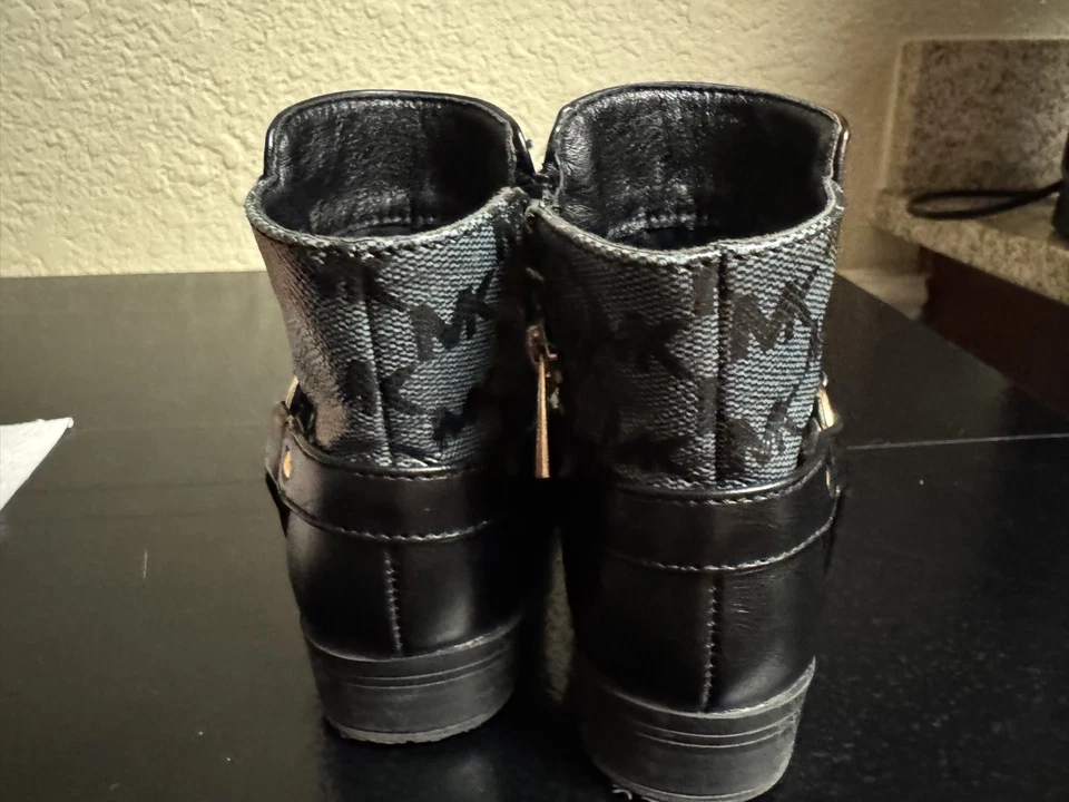 Michael Kors negro y gris imitación niñas niño talla 10 Foto 2 de 4