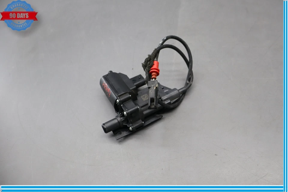 Оригинальный двигатель закрытия передней правой двери для Mercedes GL550 13–16 A1667600203 - Изображение 2 из 4