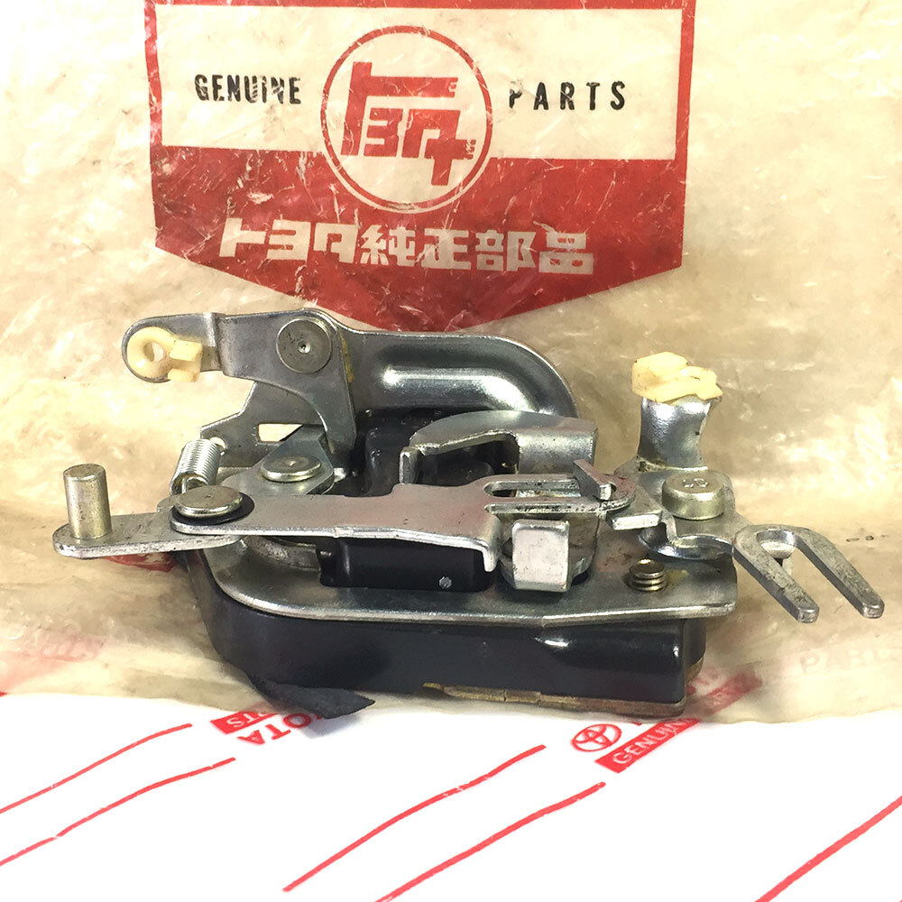 Lock Assy Front Door Rh For Toyota Liteace CM20 KM20 YM20 21