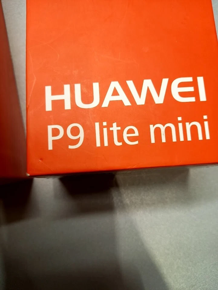 Huawei P9 Lite Mini - Usado, Sin Placa Base, Partes Solo, Símbolos De Uso - Imagen 2 de 4