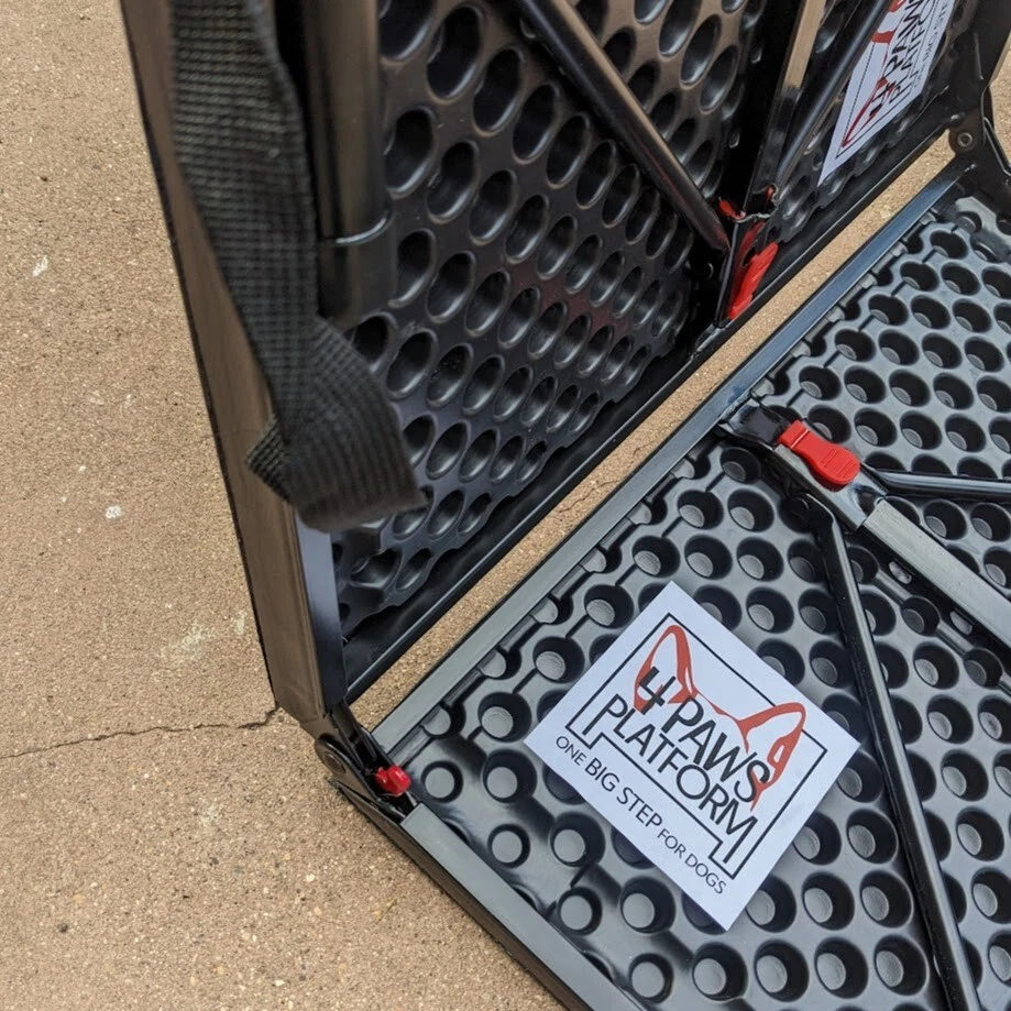 4 Paws Portable Folding Platform for Car SUV The Alternative to Steps & Ramps - Image 3 of 4
