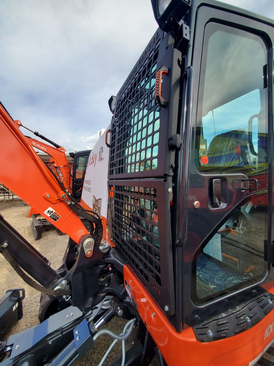 Kubota Excavator Glass Guard KX-033-4, KX-040-4, KX-057-4 U35-4
