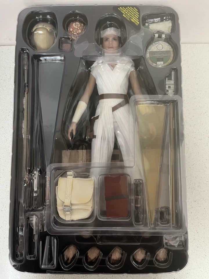 Hot Toys Star Wars El amanecer de Skywalker Rey y D-O 1/6 Figura Película Obra Maestra Foto 4 de 4