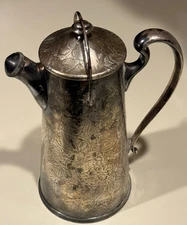 Weidlich Brothers Silver Plated Tapestry round engrave Art Deco tea kettle #3550