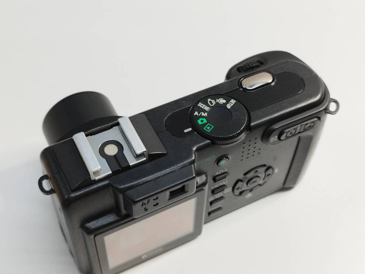 Ricoh Caplio GX8 Digital Camera Used, tested, clean body