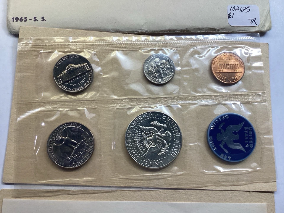1965 Special Mint Set 5 Coins Original Packaging with Silver Kennedy 102125 61tr - Image 3 of 4