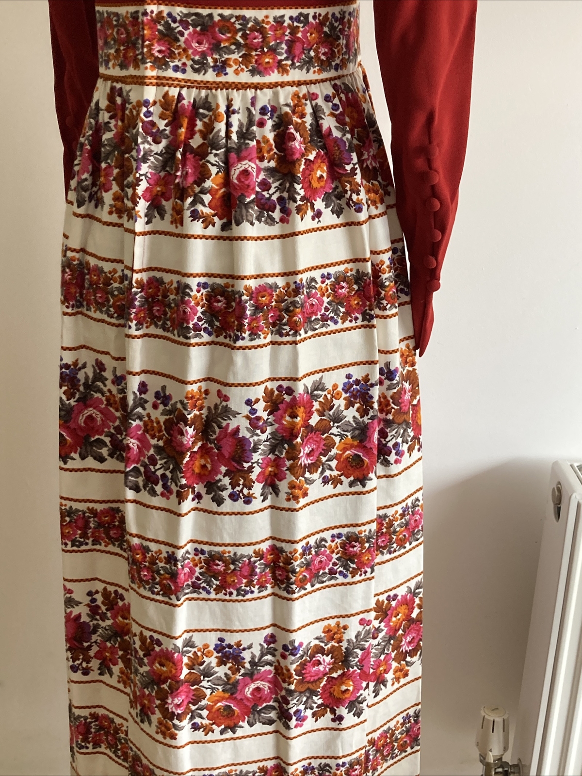 Rare 1970s Marcel Fenez for Roland Klein Red/Cream Vintage Maxi Dress, VGC 10