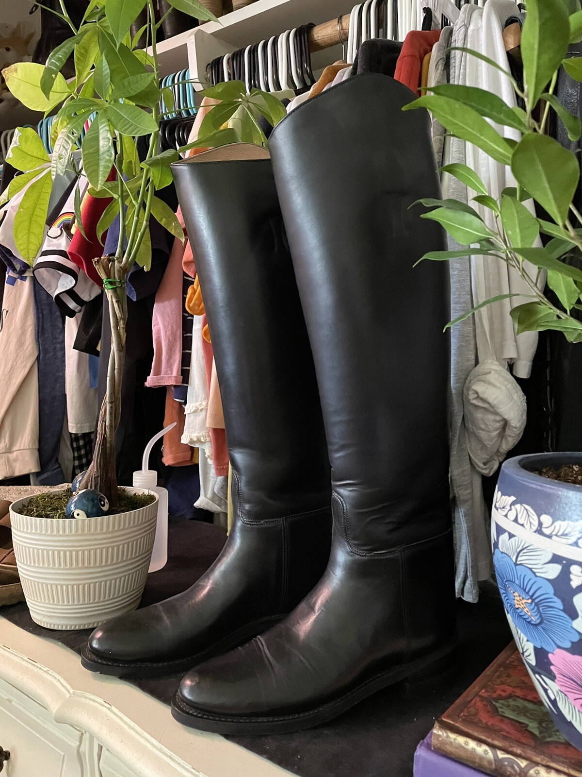 Black Leather Riding Boots THE 