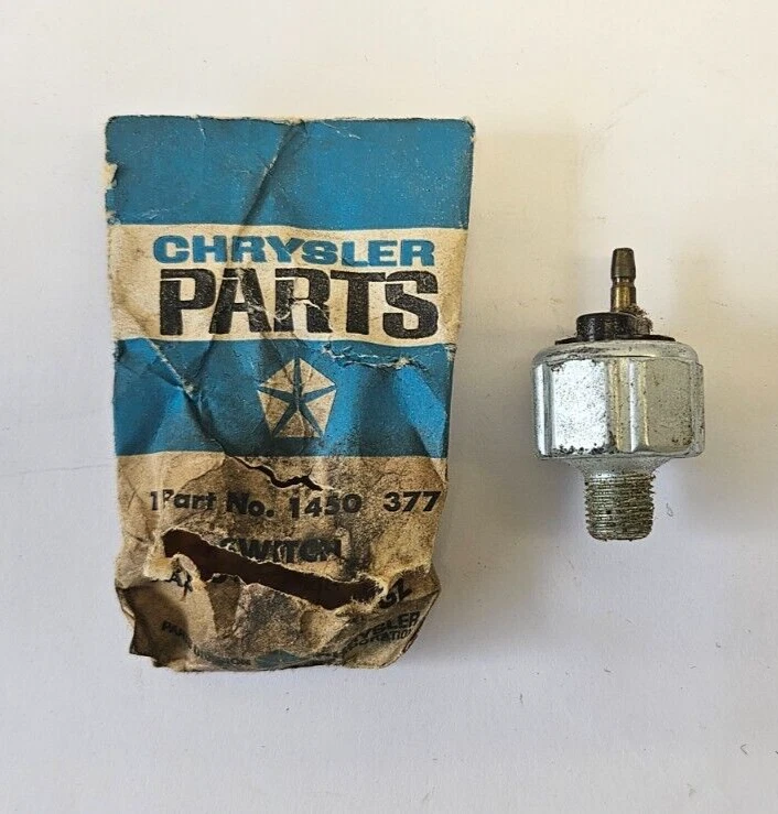 Interruptor de luz de freno Chrysler Plymouth Dodge 1928-1937, 1953-1954 1450377 Nuevo de Lote Antiguo Foto 3 de 4