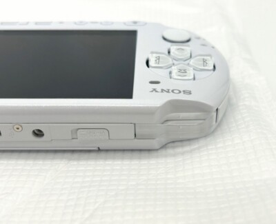 PSP3000 FFモデル　YI YI GB8936 No Battery PSP-3000 Final Fantasy FF 20th Ver. SONY