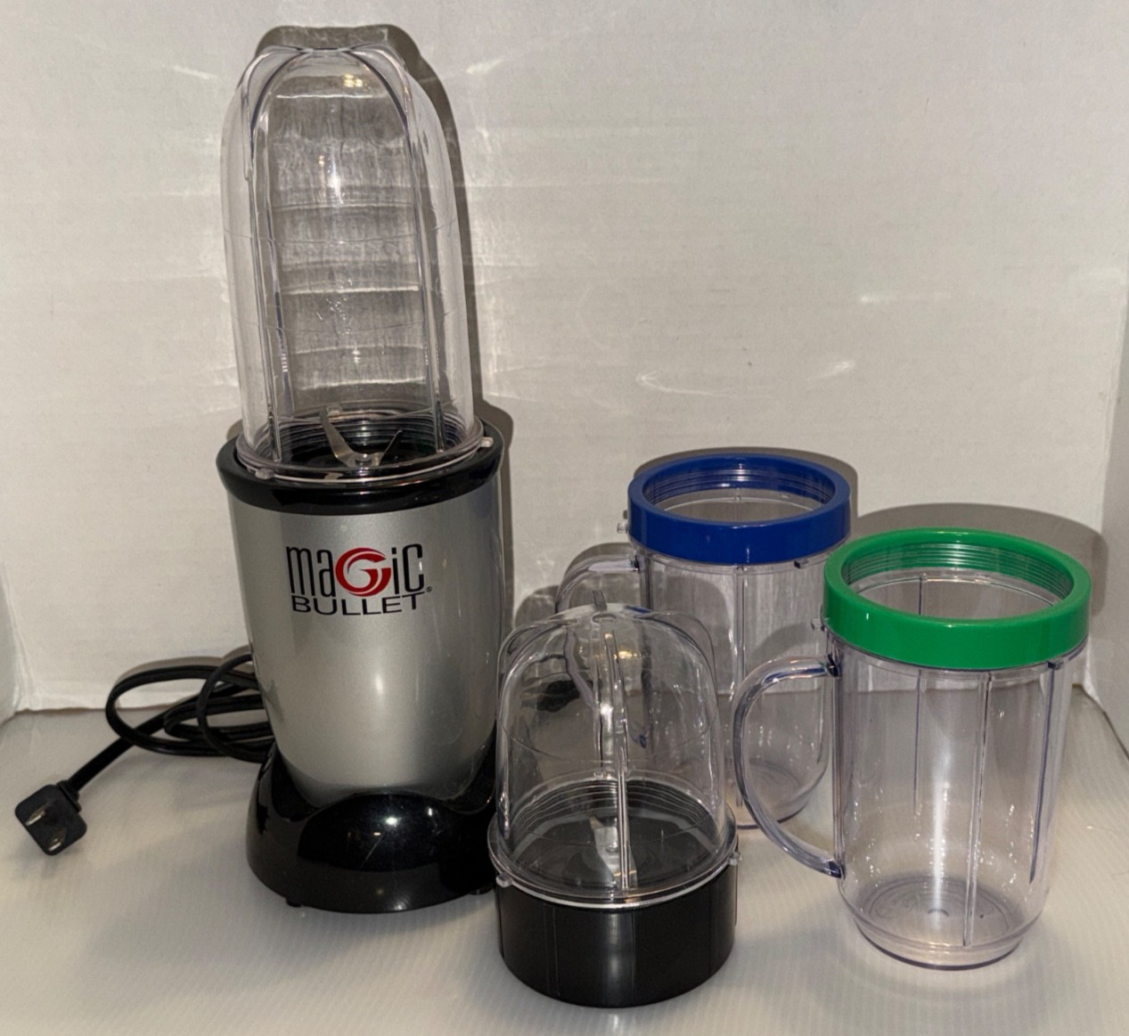Vintage Original Magic Bullet Personal Blender Food Processo