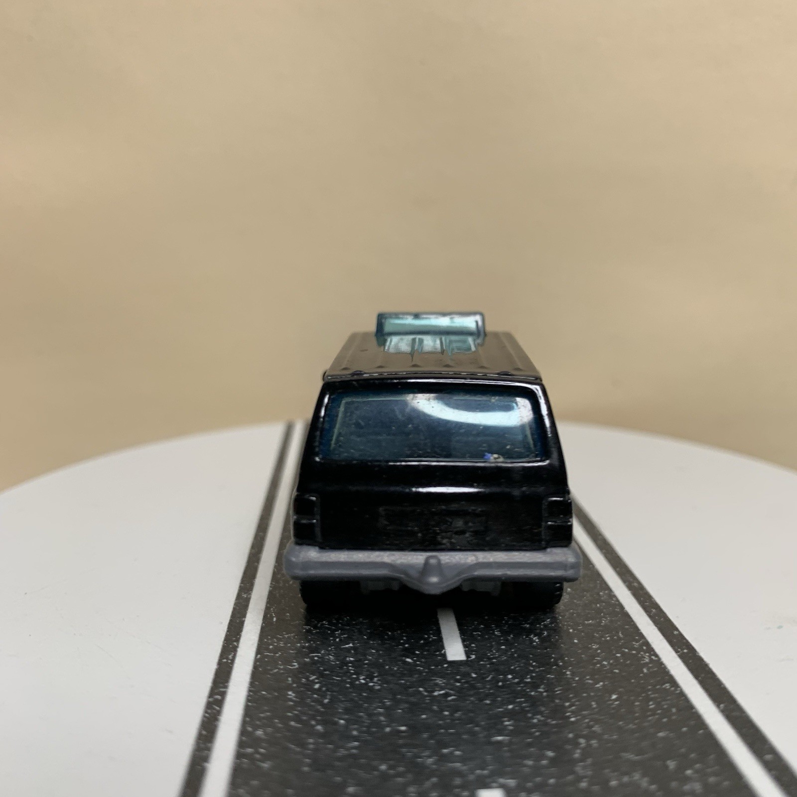 Picture 3 of 12