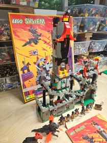 Lego Fright Knights - Night Lords Castle 6097 with Instructions & Box