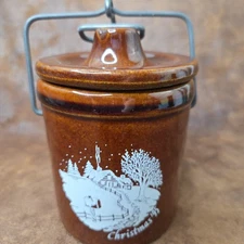 Vintage Christmas 1995 Brown Stoneware Cheese Crock Wire Bail Handle Clamp Lid