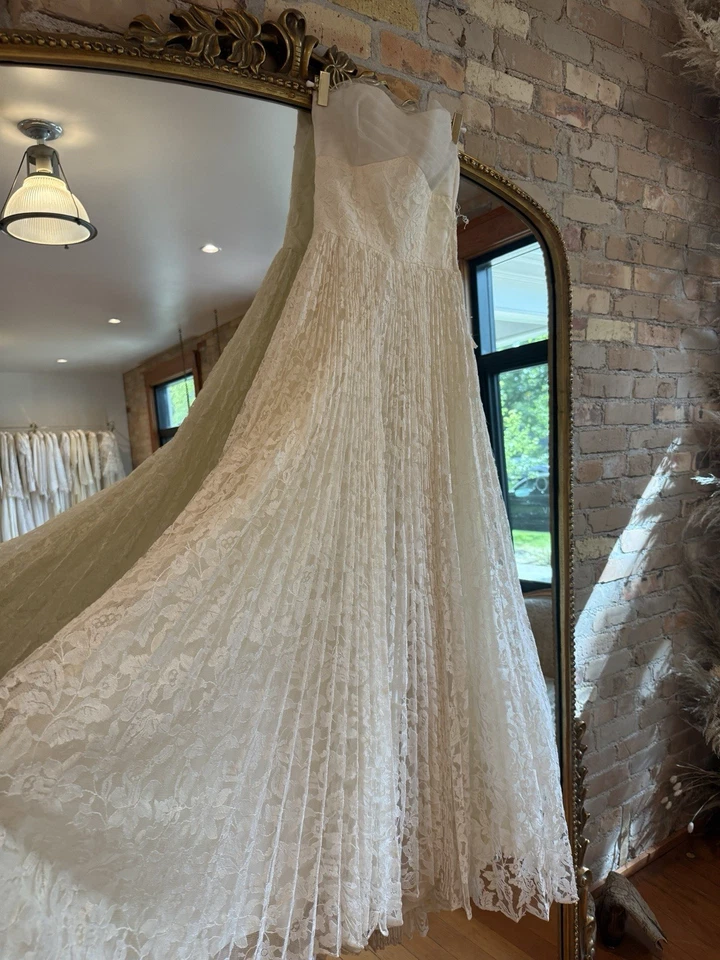 1930s Vintage Lace Accordion Wedding Gown Strapless XS IVORY - Image 4 of 4