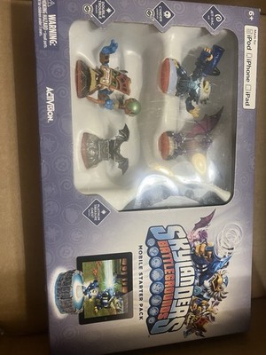 4 Sealed Skylander Collection And A Lot Of 22 Skylanders Of Varying Series￼