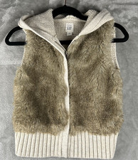 BABY GAP Faux Fur Sweater Vest Coat Hooded Size 3T Tan and Brown Zipper Closure