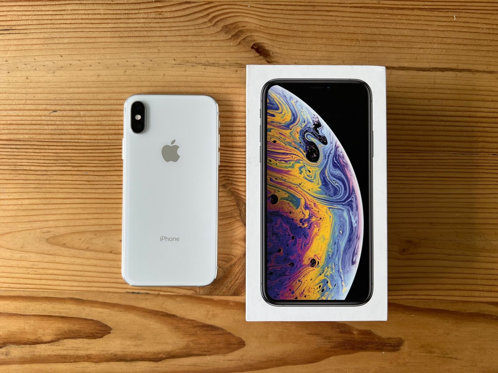 Apple+iPhone+XS+-+64GB+-+Silver+%28Unlocked%29+A1920+%28CDMA+%2B+