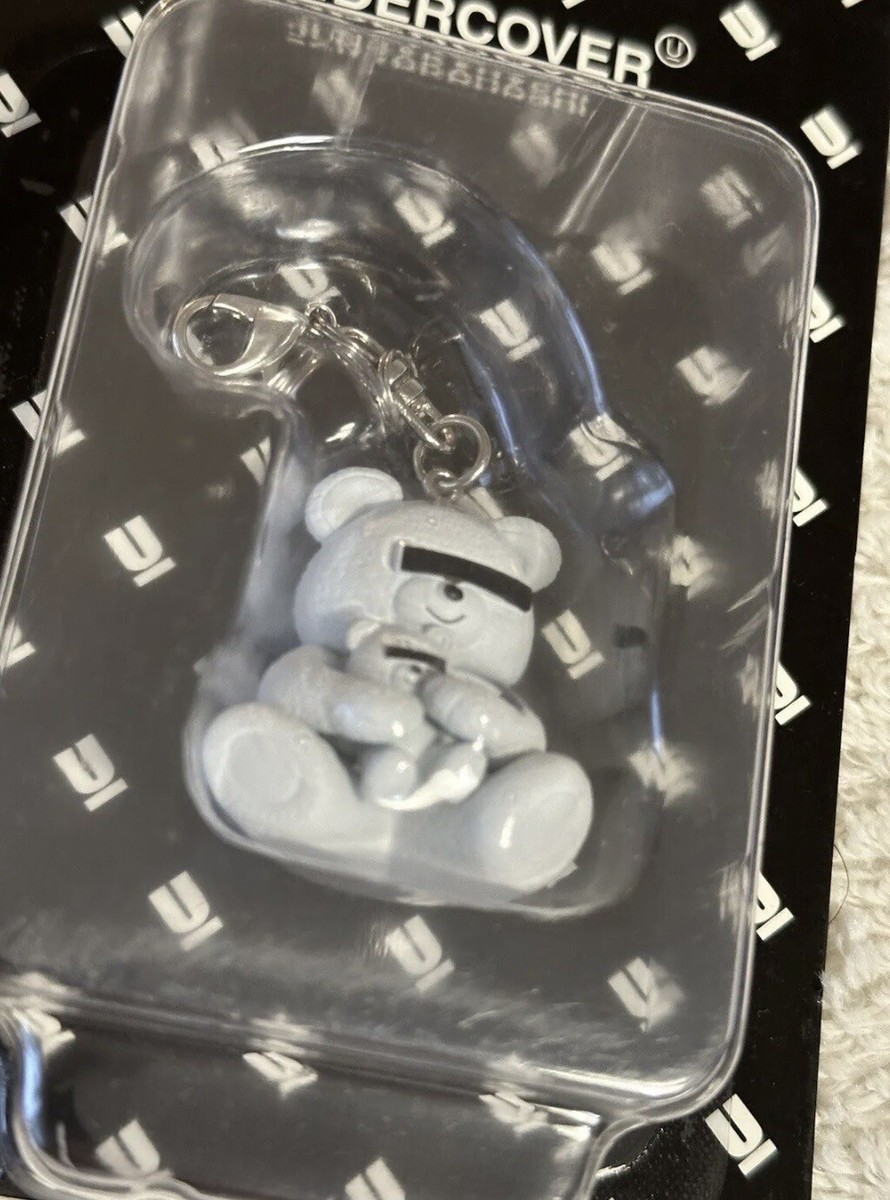 Undercover Jun Takahashi X Medicom Toy White Bear Keychain Undercover Jun Takahashi X Medicom Toy White Bear Keychain
