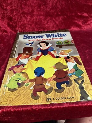Walt Disney SNOW WHITE AND THE SEVEN DWARFS A Big Golden Hardcover BOOK ...