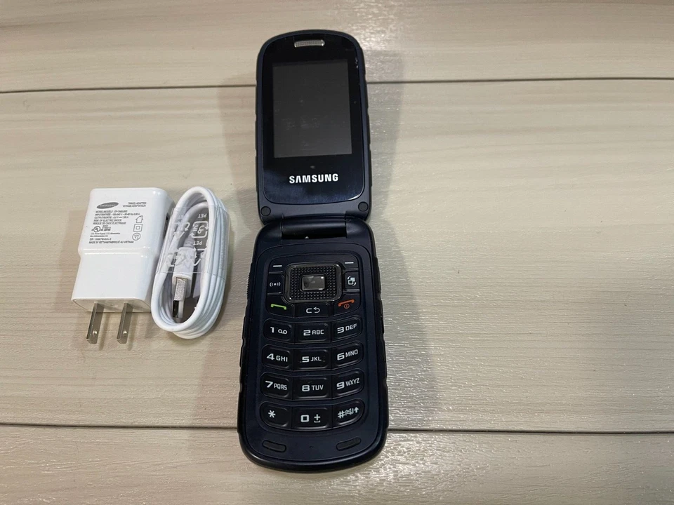 Samsung Rugby 4 SM-B780W - Black (Unlocked) Cellular Phone-Grade A - Image 2 of 4