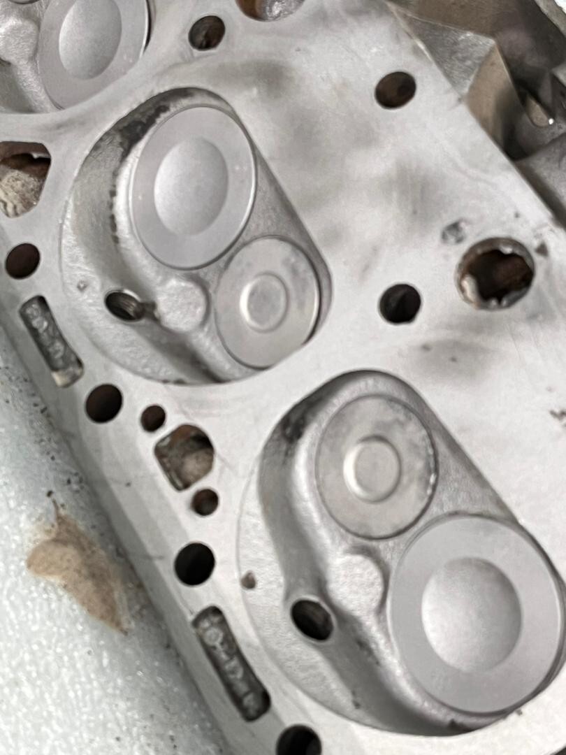 1969 E69 350 302 Corvette cylinder heads 3927186 z28 Camaro, Corvette