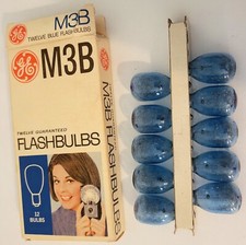 Vintage GE Blue Flashbulbs M3B 10 Bulbs in box 