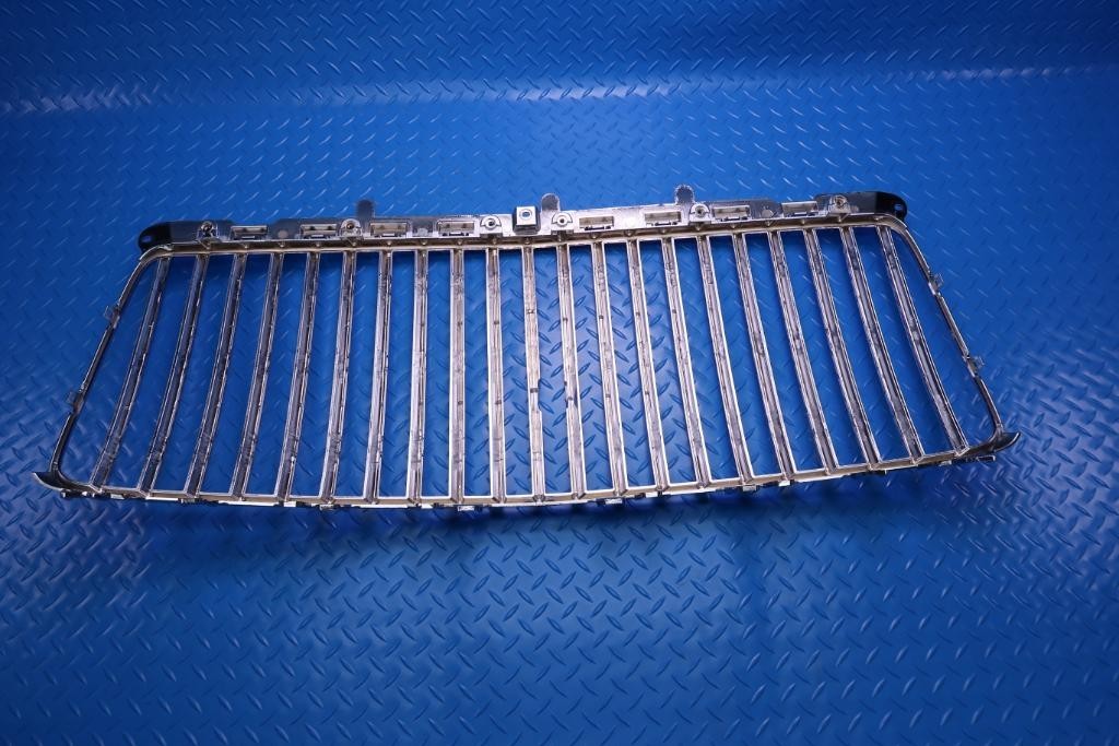 Bentley Bentayga 2021-2025 FRONT+RIGHT Grille P/N 36A853684