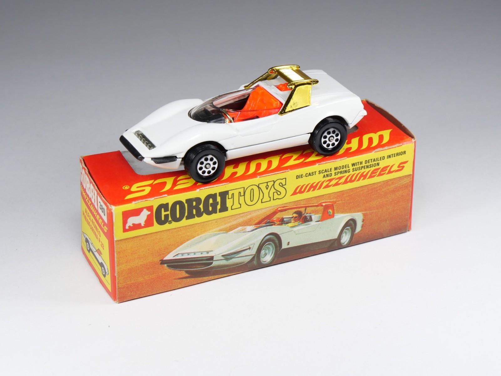 Schuco Volkswagen T3 Minibus 1979 1:18 380