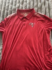 Tampa Bay Buccaneers Red Polo Shirt Men’s 2xL (no tag) Never Worn