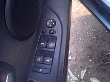 Driver Front Door Switch Driver's Fits 06-10 BMW 550i 30822492