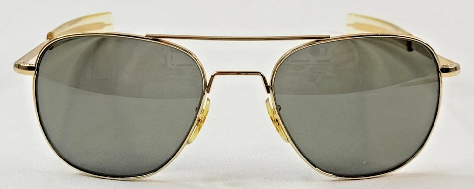 52-20 5 1/2" VINTAGE AMERICAN OPTICAL CRYSTAL ORIGINAL PILOT-AVIATOR SUNGLASSES - Image 2 of 4