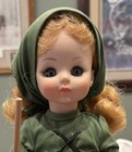Madame Alexander #1440, Poor Cinderella,13-inch Doll, with Broom, No Box, No Tag — photo 9