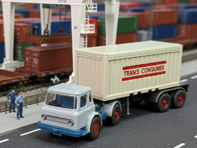 Wiking IH Open Top Container Sattelzug Trans Container ZM silbergrau azurblau