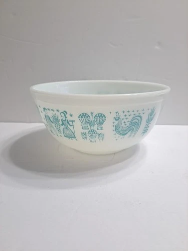 Vintage Pyrex Amish Butter Print Mixing Bowl 403 2.5 Qt