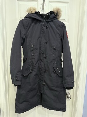 Canada Goose Victoria Parka 2508L - Women s XS - Navy - Excellent Condition