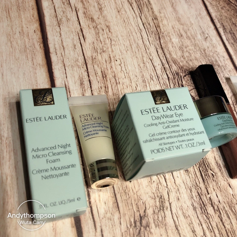 Conjunto de 4 Estée Lauder: The Smoother+ Brilho Esculpido+Espuma de Limpeza+Roupa de Dia Olho - Imagem 2 de 4