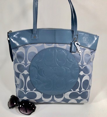 coach laura tote