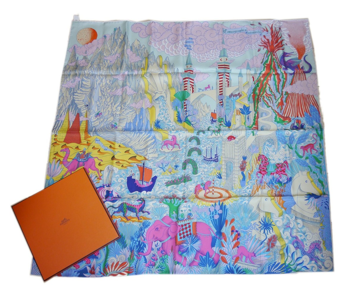 Foulard En Soie HERMÈS "Cosmographia Universalis" Modèle 90 - Multicolore - Neuf Sans étiquette
