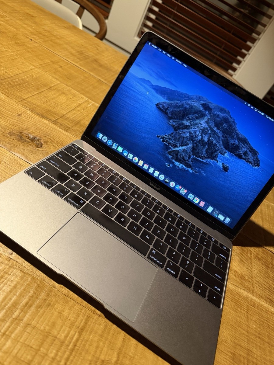 Apple MacBook Retina 12-Inch 2017, Intel Core m3, 8GB RAM, 256GB 