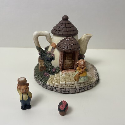 Teapot Bears Cottage Trinket Holder  - Resin