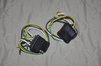 12403 Pollak 4-Pole Complete Assembly 18 Gauge Wire, Flat Type - 12-403