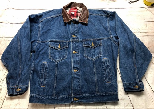 Vintage Men's Marlboro Country Store 