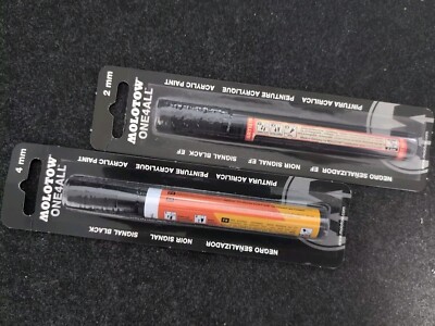 Two Molotow One4All Acrylic Pump Marker, Black 2 mm and 4 mm Made in Germany 