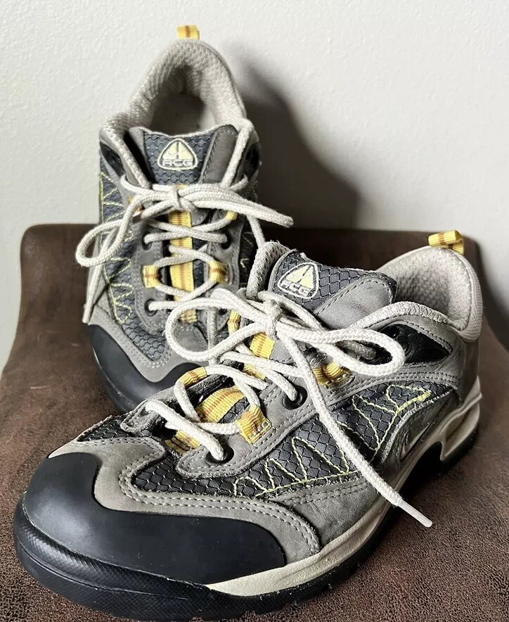 Vintage 1999 Y2K Nike ACG Women’s Hiking Shoes Trail Rare EUC! 8 Gray image 2