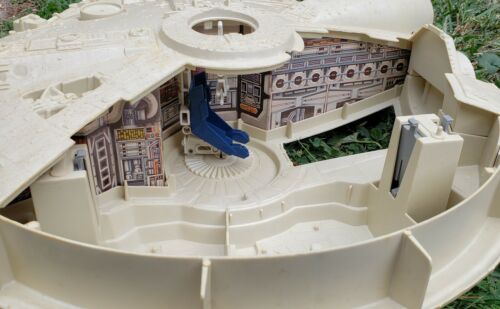 Vintage 1979 STAR WARS Millennium Falcon Action Figure Space Ship Kenner - Picture 9 of 12