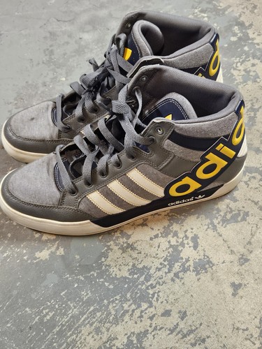 adidas high court big logo