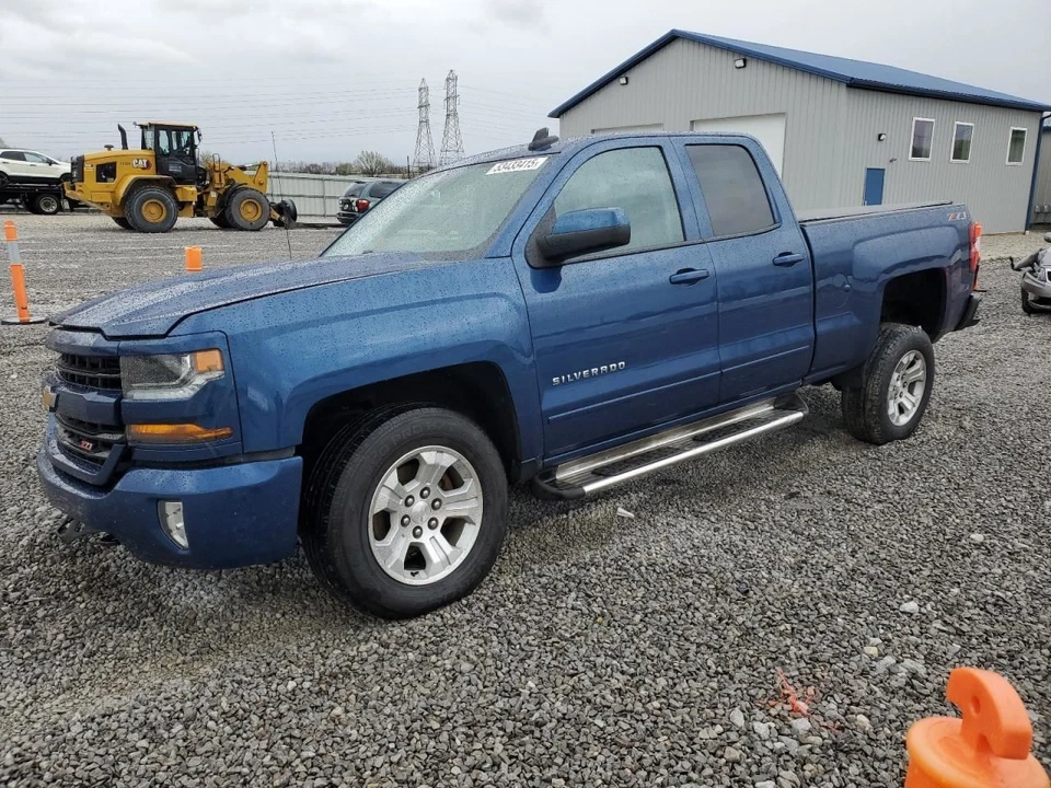 2018 Chevrolet Silverado 2500 Speedometer Cluster ID 257-10072 Used 150k Miles - Image 2 of 4